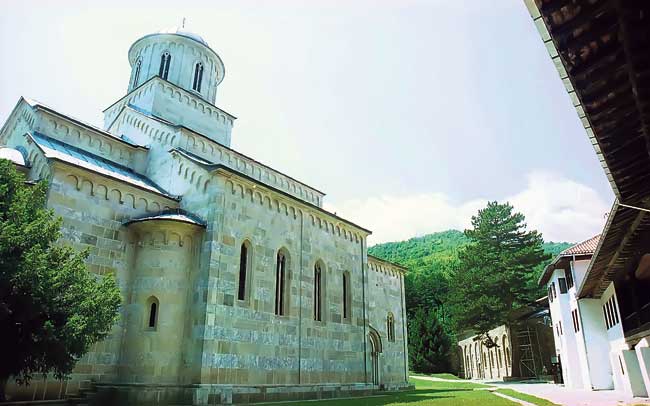 decani.jpg