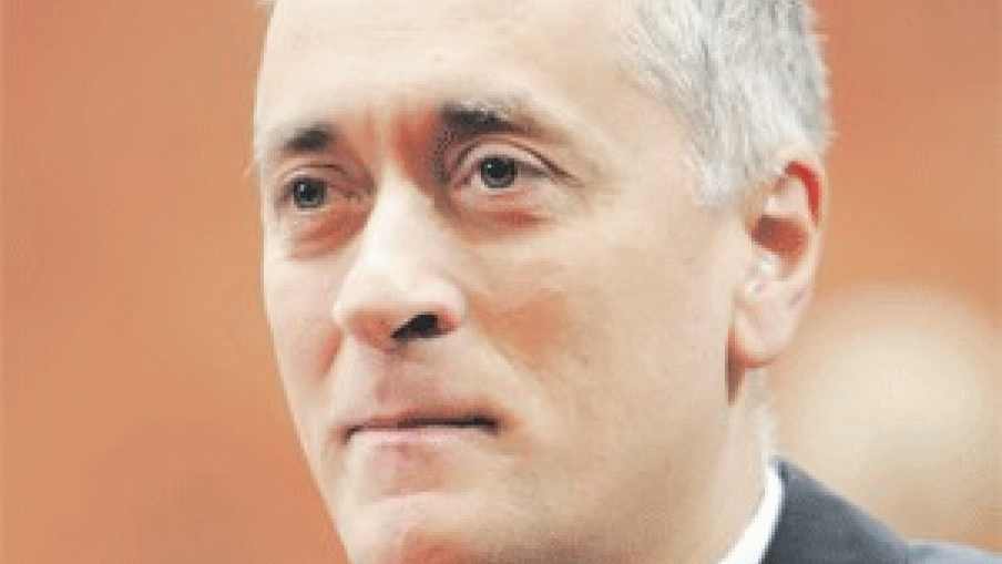 Upozoravao sam da Nenad Popović radi protiv Koštunice