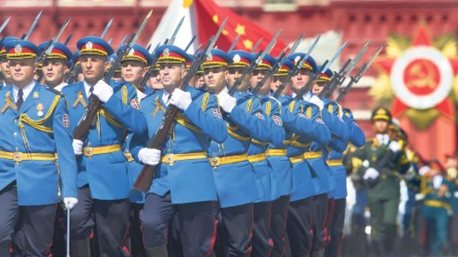 Поруке с Црвеног трга