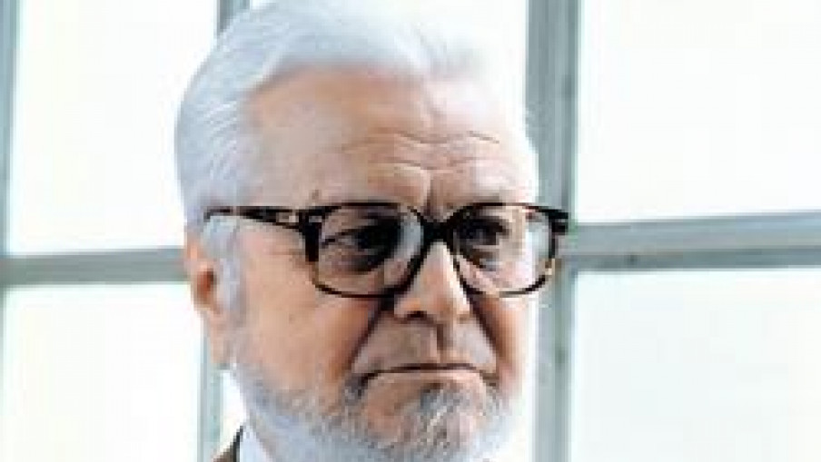 Pesničko motrište na stvarnost