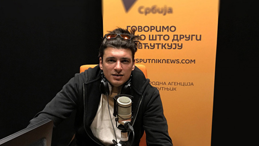 Руси стану кад виде српски грб