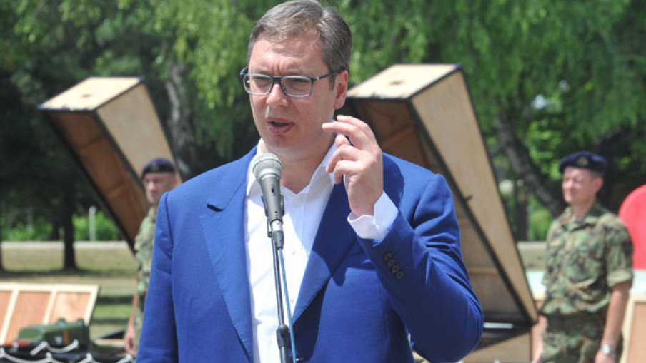 Vučić: Vladi potrebna stabilna većina