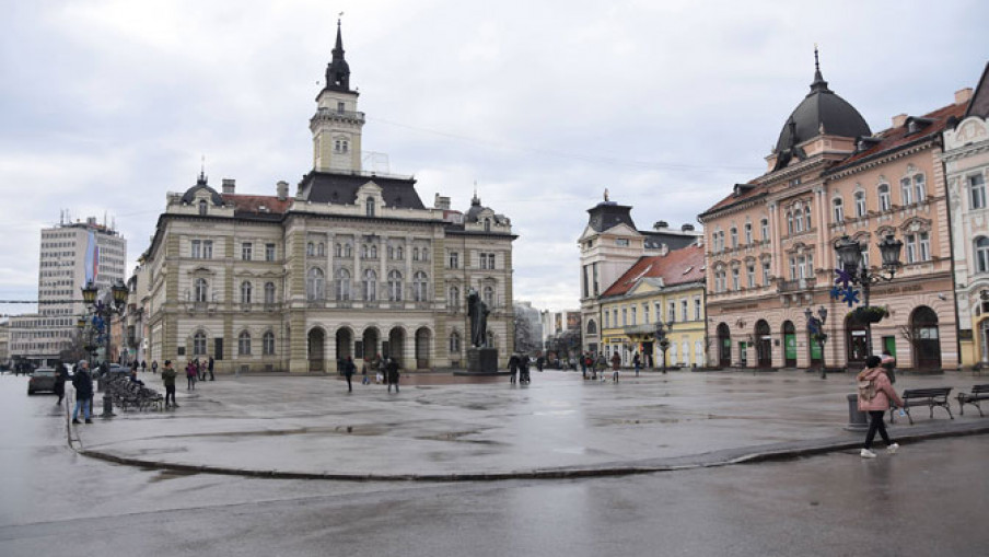 Danas oblačno, hladnije sa snegom