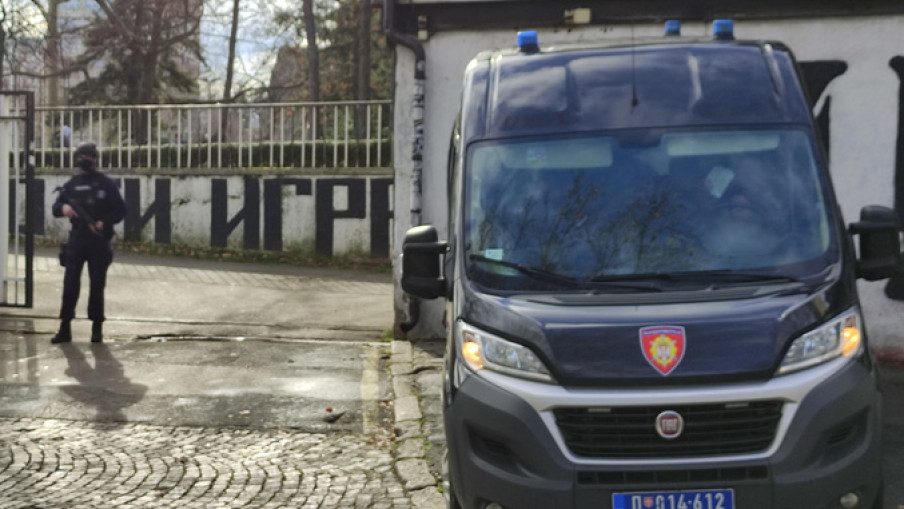 Хапшење на Партизановом стадиону