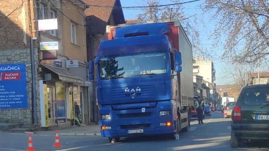  Kамион усмртио пешака у Прокупљу