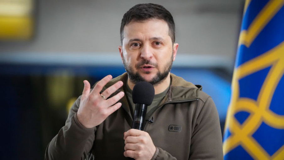 Зеленски повлачи амбасадоре у Немачкој, Мађарској…