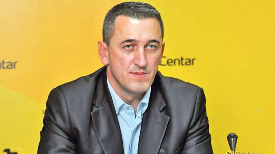 Рашић молио Османијеву да одложи изборе 
