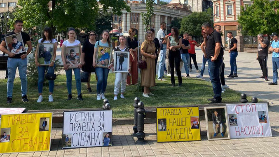 Sud u Smederevu ostao pri prvoj presudi za ubistvo Stefana Filića (18) 