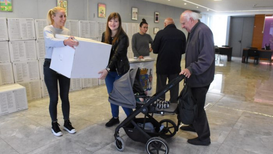 Podela dečjih auto-sedišta u Zemunu