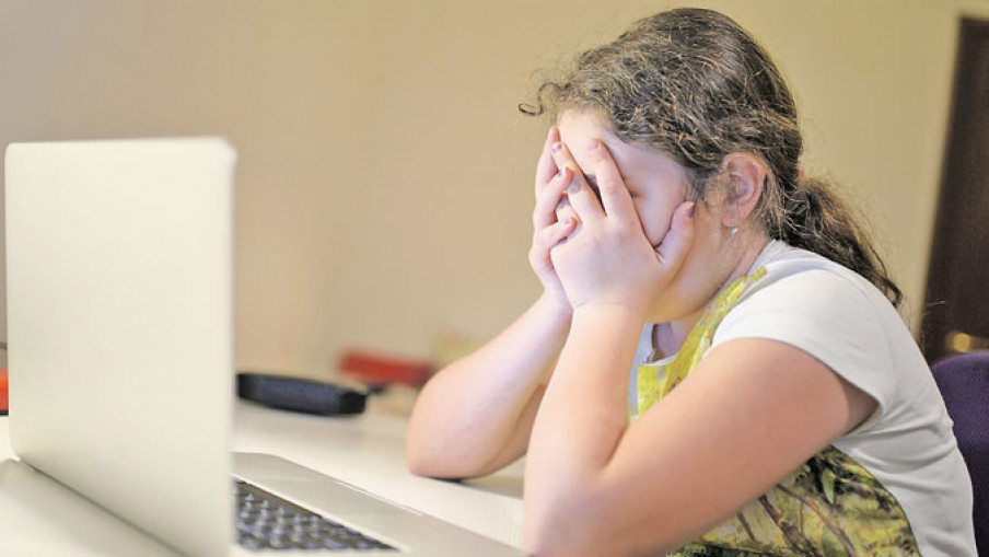 Deca na meti „internet predatora”