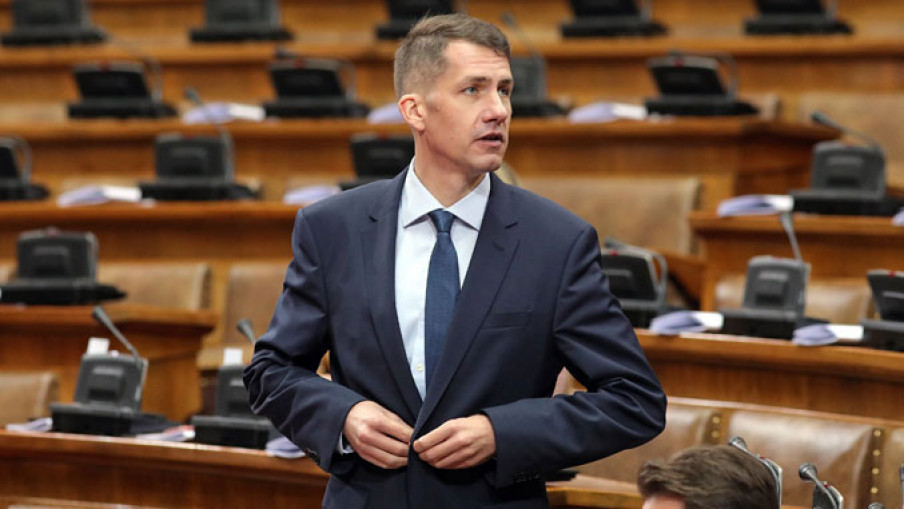  Bit­na ulo­ga gra­đa­na u ra­se­ja­nju