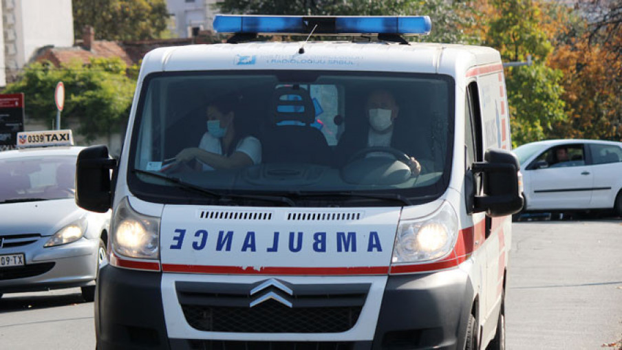 Muškarac teže povređen na auto-putu Beograd-Zagreb