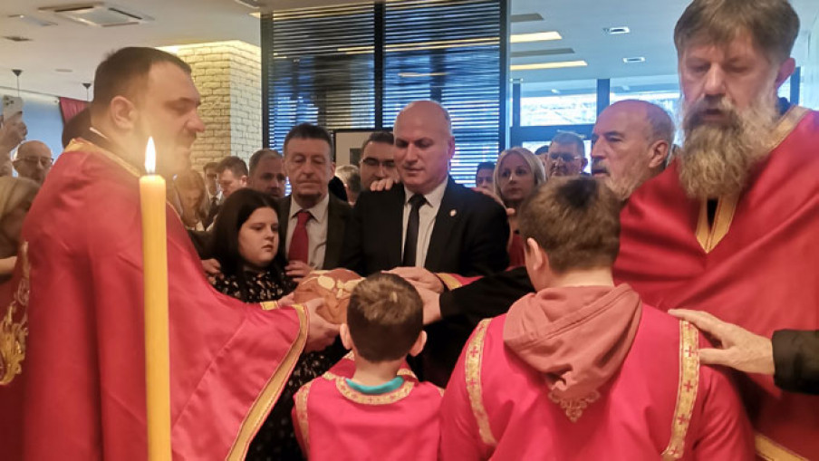 Sretenje slava Zvezdare