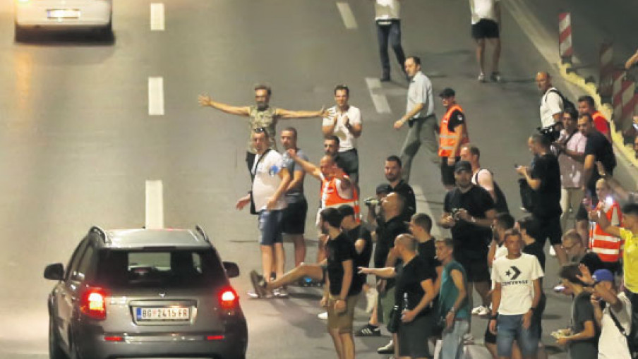 Neprestani protesti pretvaraju se u nasilje