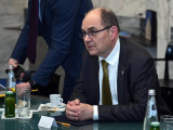 Šmit: Sugerisano mi je da napravim mesto za nekoga drugog