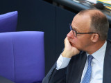 Смех у Бундестагу док је Мерц говорио о Украјини