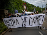 Više hiljada na protestu u Pragu zbog reforme finansiranja javnog servisa