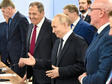 Путин: Никоме не намећемо своје ставове