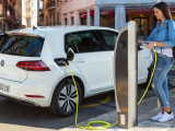 Prodaja električnih automobila premašila prodaju benzinskih u Evropi