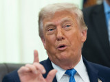 Трамп жели историју без мрље: покренута иницијатива за брисање опозива
