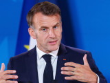Makron: Mirovni pregovori o Ukrajini direktno se tiču bezbednosnih interesa Evrope