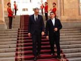 Vučić se upisao u knjigu počasnih gostiju u zgradi parlamenta u Tbilisiju