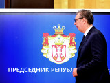 Председник Србије са арапским астронаутом па на приказу способности Жандармерије