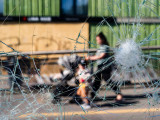 Масовне демонстрације у Швајцарској: десетине хиљада људи на улицама против Г7