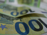 Srednji kurs 117,3 dinara za evro u ponedeljak