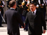 Makron: Francuska i Oman sa partnerima će razminiravati Ormuz