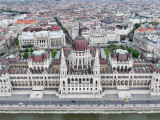 Мађарски парламент ограничио мандат премијера на највише осам година