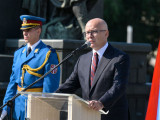 Вучевић: Међународна заједница хитно да реагује на  угњетавање Срба