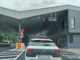Аутомобили на излазу чекају 70 минута на Градини