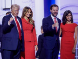 Приходи Џеј Ди Венса и Меланије Трамп нагло порасли у 2025. години