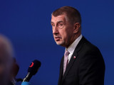 Бабиш: Чешка неће учествовати у пакету војне помоћи Украјини