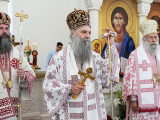 Патријарх Порфирије служио свету литургију у храму Рођења Светог Јована Крститеља на Петловом брду