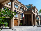 Гости француске амбасаде у Јеревану пријавили симптоме тровања храном