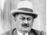 ​Про­фе­сор ма­те­ма­ти­ке с Ка­ра­ђор­ђе­вом зве­здом