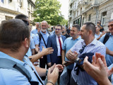 Вучић испунио захтев радника ГСП-а: Поништава се конкурс са „Стрелом”