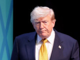 Трамп: Хиљаду ракета усмерено ка Ирану ако покушају да ме убију