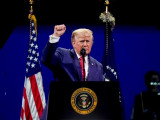 Трамп: Америка никада неће бити комунистичка земља, срп и чекић иду у заборав