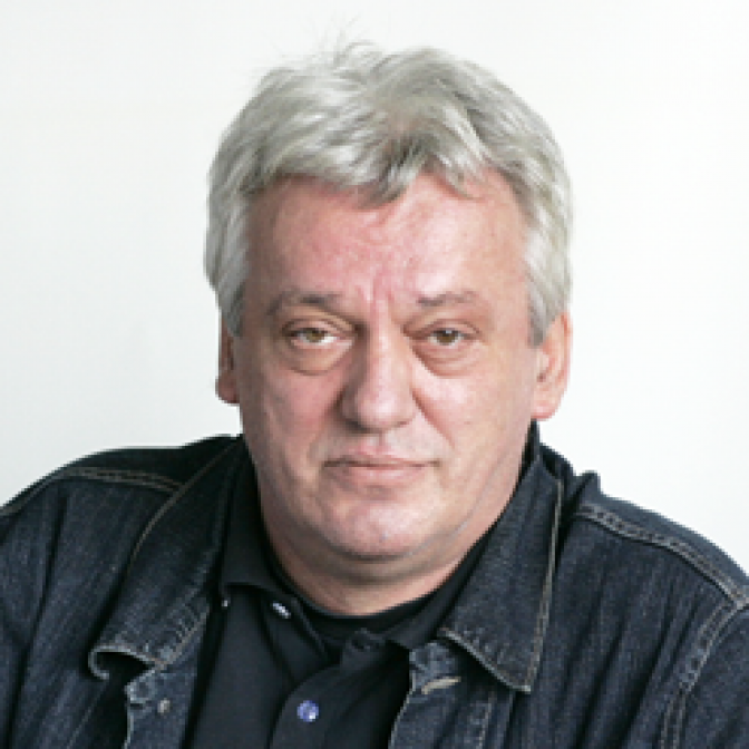 Ozren-Milanovic-novinar-Politike.png
